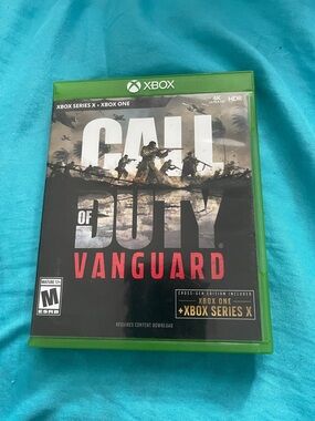 Call of Duty: Vanguard (Xbox) - Black, Green, Red